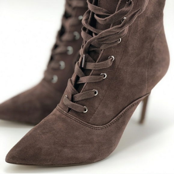 Laceup brown ankle boots womens size 7.5 - Picture 3 of 4